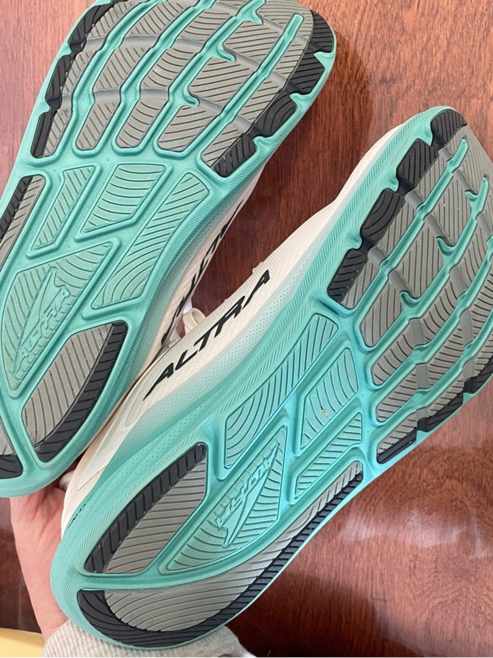 Altra Torin 8 Running - Picture 3 of 3